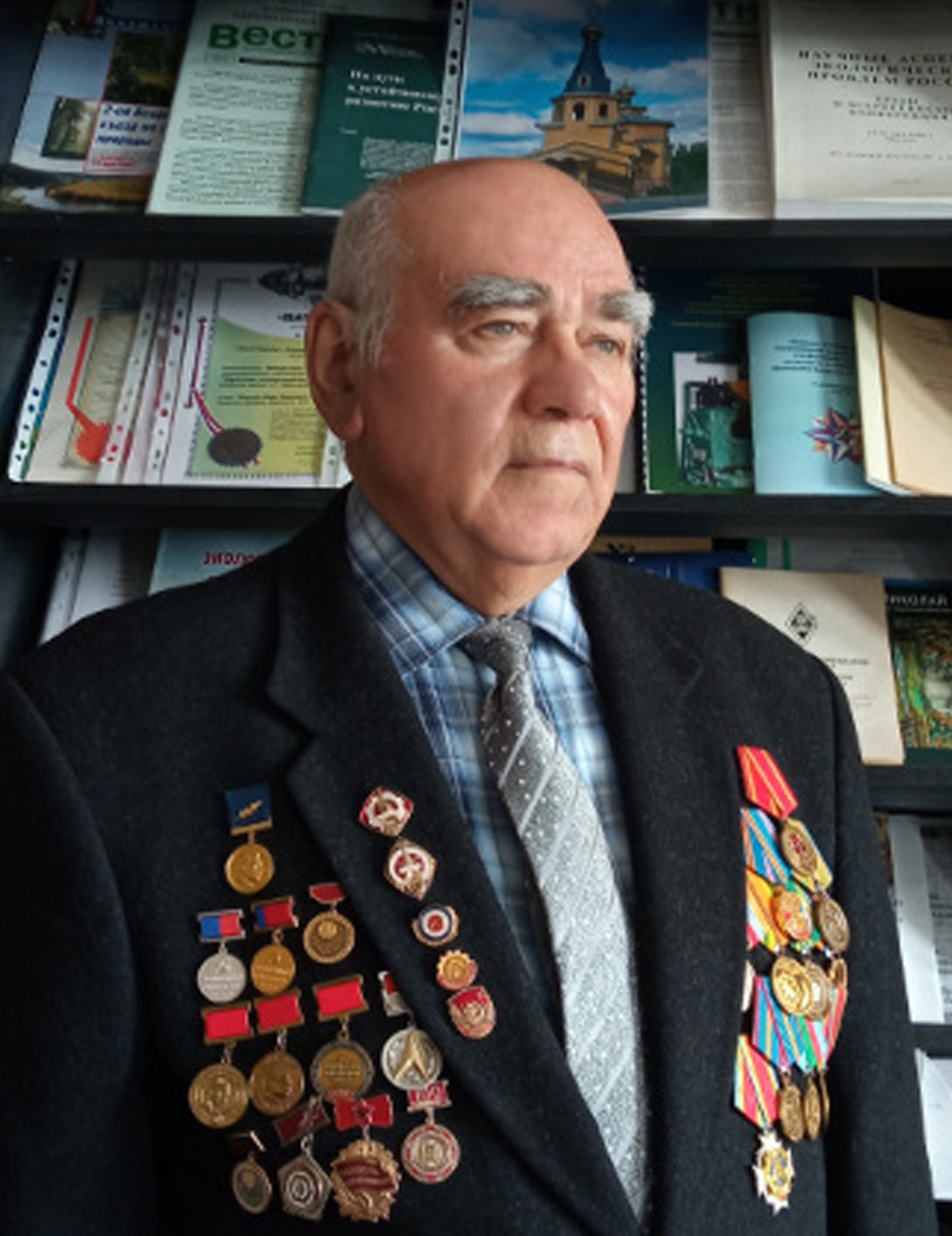 Манило Иван Иванович