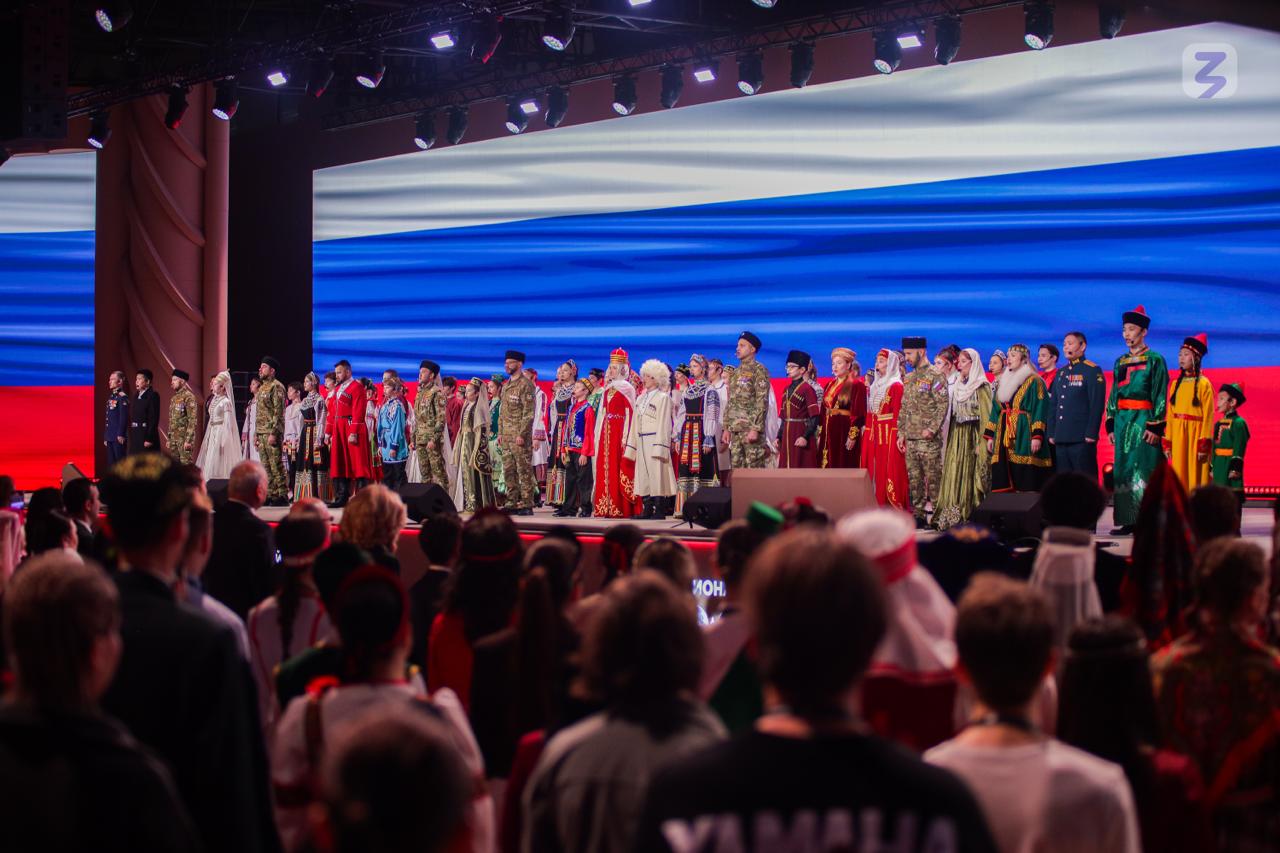 Регионы участвуют в конкурсе на право принять у себя марафон Знание.Первые, посвященный Году единства народов России